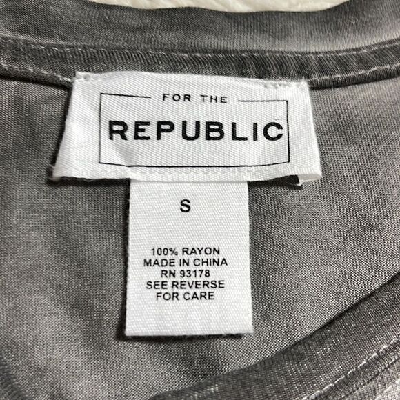 For the Republic t shirt womens size small Beaded Love Tee Dark Burnt out Grey - Picture 9 of 11